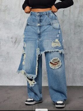 SHEIN Light Blue Distressed Wide-Leg Jeans